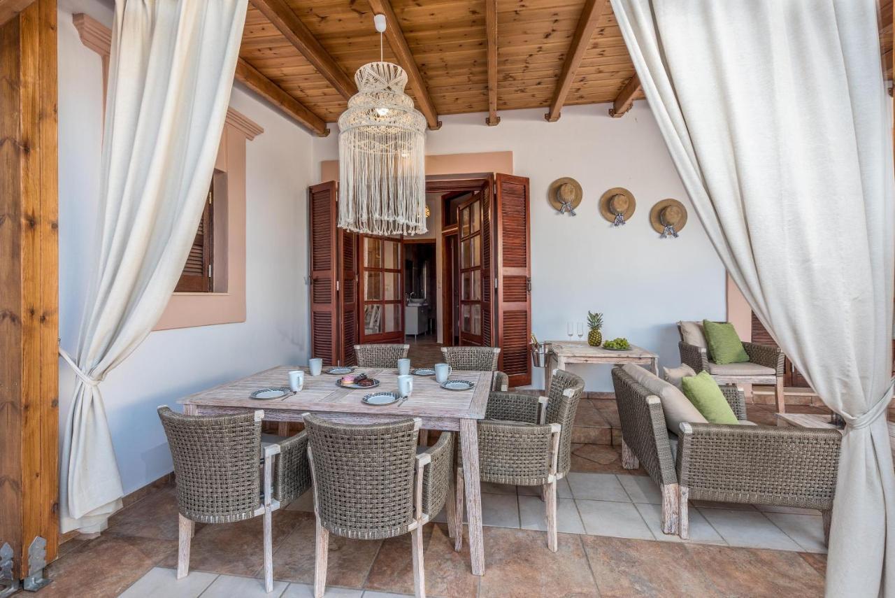 Casa Aestas Villa ลาคาเนีย ภายนอก รูปภาพ